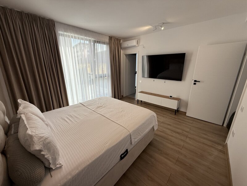 Ozana, 1 Decembrie 1918, vila superba finalizata in 2025, 4 camere si 4 bai